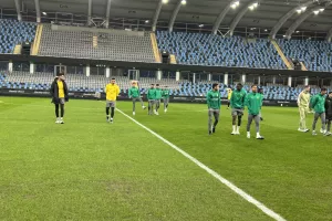 (Φώτος kerkida) Βόλτα των παικτών στο “Gamla Ullevi”
