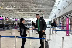 (Φώτος kerkida) Στο αεροδρόμιο η "πράσινη" αποστολή