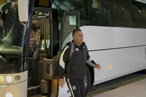 (Φώτος kerkida) Η άφιξη του Απόλλωνα