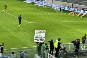 (Φώτος kerkida) Ένα χρόνο μετά την αξέχαστη εμπειρία... πήρε φανέλα Βανά!