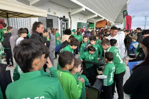 (Βίντεο-Φώτος kerkida) Χαμός... έξω από το "Αλφαμέγα"