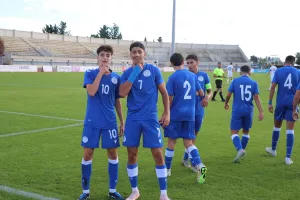 (Φώτος) Φιλική νίκη με χατ-τρικ του Αλέξανδρου Σκέντερ
