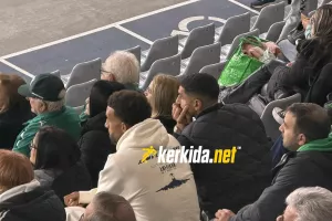Απ' την εξέδρα... Γκόλντσον και Μπαλόγκουν