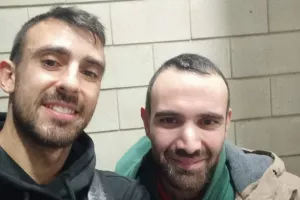 Στάθηκε για... ΦΩΤΟ!