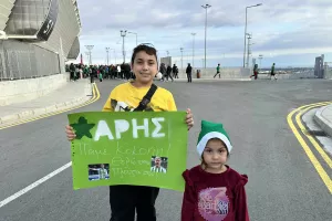 (Βίντεο-Φώτος kerkida) Χαμός... έξω από το "Αλφαμέγα"