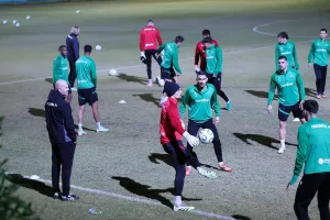 Μπαίνει στην τελική...ευθεία