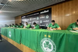 Στο Fan Day οι ποδοσφαιριστές της Ομόνοιας (Φώτος/Βίντεο Kerkida)