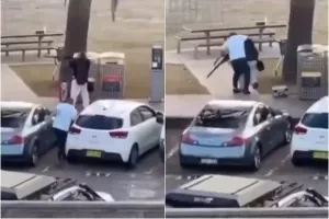 Μακελειό σε παραλία στο Σίδνεϊ: Πολίτης αφόπλισε ένοπλο δράστη (Βίντεο)