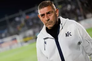 Συμφωνία με Παντελίδη