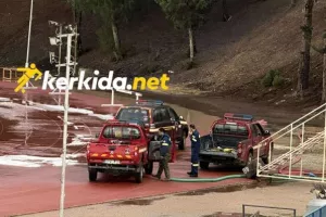 (ΦΩΤΟ Kerkida) Στη...μάχη πυροσβεστικά οχήματα στο Παφιακό