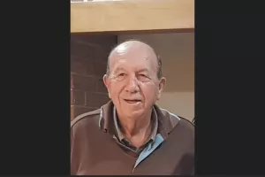 "Αιωνία σου η μνήμη Δάσκαλε"