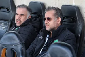 Πέτρος και Πάρης (Τακτακαλάς)