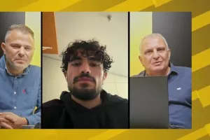 Λεωνίδας Κονομής/"Αυτός...είμαι"