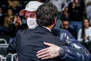 Αποθεώθηκε ο Πολονάρα (Bίντεο)