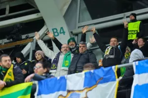 "Πληγώθηκε" στο τέλος, αλλά... κρατάει την πρόκριση στα χέρια της! (Φώτος)