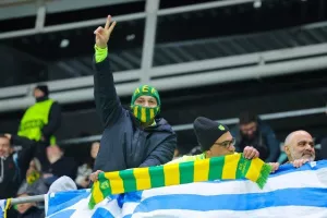 "Πληγώθηκε" στο τέλος, αλλά... κρατάει την πρόκριση στα χέρια της! (Φώτος)