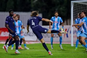 Εδραίωση στην κορυφή με Μπρούνο και Λουκάσεν (φώτος)