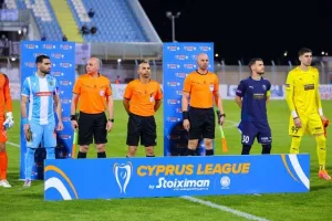 Εδραίωση στην κορυφή με Μπρούνο και Λουκάσεν (φώτος)