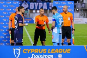Εδραίωση στην κορυφή με Μπρούνο και Λουκάσεν (φώτος)