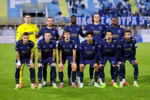 Εδραίωση στην κορυφή με Μπρούνο και Λουκάσεν (φώτος)