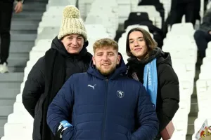 Φωτορεπορτάζ/Ο κόσμος της Πάφου στο "Allianz Stadium"