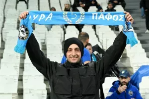 Φωτορεπορτάζ/Ο κόσμος της Πάφου στο "Allianz Stadium"