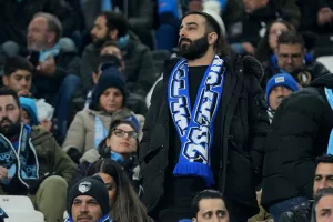 Φωτορεπορτάζ/Ο κόσμος της Πάφου στο "Allianz Stadium"