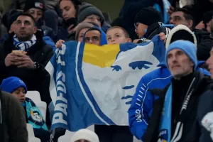 Φωτορεπορτάζ/Ο κόσμος της Πάφου στο "Allianz Stadium"