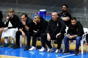 ΝΙΚΗ για τον Κεραυνό