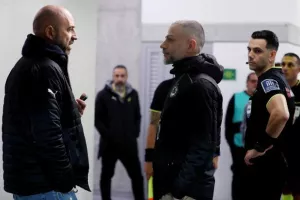 ΑΕΚ - Ομόνοια: Δύο γκολ, αποκρούσεις, ένα δοκάρι και μοιρασιά στην "Αρένα"