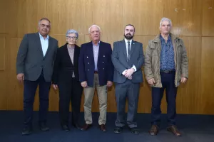 ΦΩΤΟΣ από τη Γενική Συνέλευση της ΚΟΕΑΣ