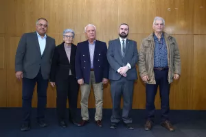 ΦΩΤΟΣ από τη Γενική Συνέλευση της ΚΟΕΑΣ