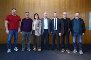 ΦΩΤΟΣ από τη Γενική Συνέλευση της ΚΟΕΑΣ