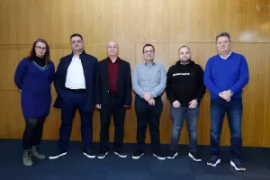 ΦΩΤΟΣ από τη Γενική Συνέλευση της ΚΟΕΑΣ