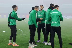 (ΒΙΝΤΕΟ/ΦΩΤΟΣ Kerkida) Προπόνηση η Ομόνοια σε ομιχλώδες τοπίο!