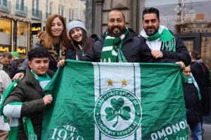 Πανικό... οι Ομονοιάτες στο κέντρο της Βιέννης (Φώτος/Βίντεο kerkida)