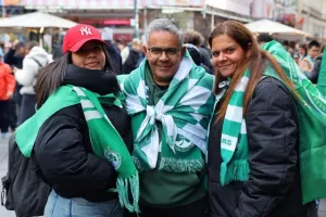 Πανικό... οι Ομονοιάτες στο κέντρο της Βιέννης (Φώτος/Βίντεο kerkida)