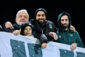 (Φωτορεπορτάζ) Ο κόσμος στην "ΑΡΕΝΑ"