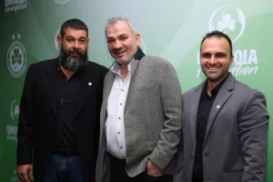 Ομόνοια/€500.000, δωρεά αυτοκίνητων και αλληλεγγύη (Φώτος)