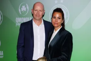 Ομόνοια/€500.000, δωρεά αυτοκίνητων και αλληλεγγύη (Φώτος)