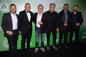 Ομόνοια/€500.000, δωρεά αυτοκίνητων και αλληλεγγύη (Φώτος)