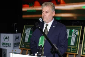 Ομόνοια/€500.000, δωρεά αυτοκίνητων και αλληλεγγύη (Φώτος)