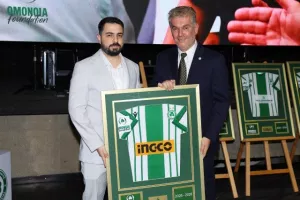 Ομόνοια/€500.000, δωρεά αυτοκίνητων και αλληλεγγύη (Φώτος)
