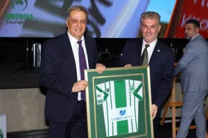 Ομόνοια/€500.000, δωρεά αυτοκίνητων και αλληλεγγύη (Φώτος)