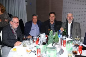 Ομόνοια/€500.000, δωρεά αυτοκίνητων και αλληλεγγύη (Φώτος)
