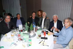 Ομόνοια/€500.000, δωρεά αυτοκίνητων και αλληλεγγύη (Φώτος)