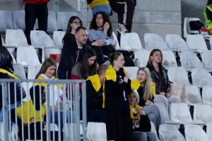 ΑΠΟΕΛ - Freedom24 Krasava ENY: Σκόνταψαν...οι "γαλαζοκίτρινοι" εν μέσω διαμαρτυριών