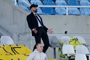 ΑΠΟΕΛ - Freedom24 Krasava ENY: Σκόνταψαν...οι "γαλαζοκίτρινοι" εν μέσω διαμαρτυριών