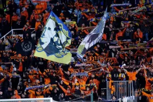 ΑΠΟΕΛ - Freedom24 Krasava ENY: Σκόνταψαν...οι "γαλαζοκίτρινοι" εν μέσω διαμαρτυριών