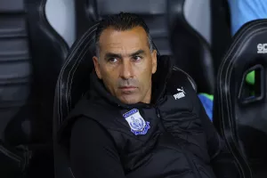 Αλλάζει… το δίδυμο